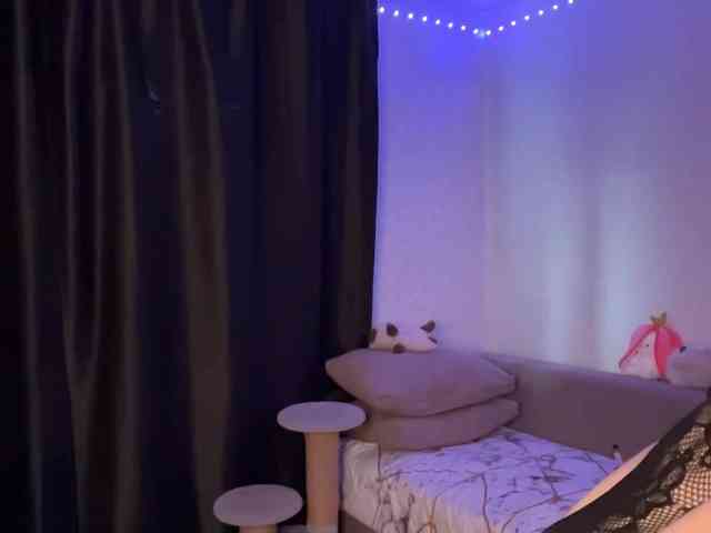 MadonnaVanson webcam