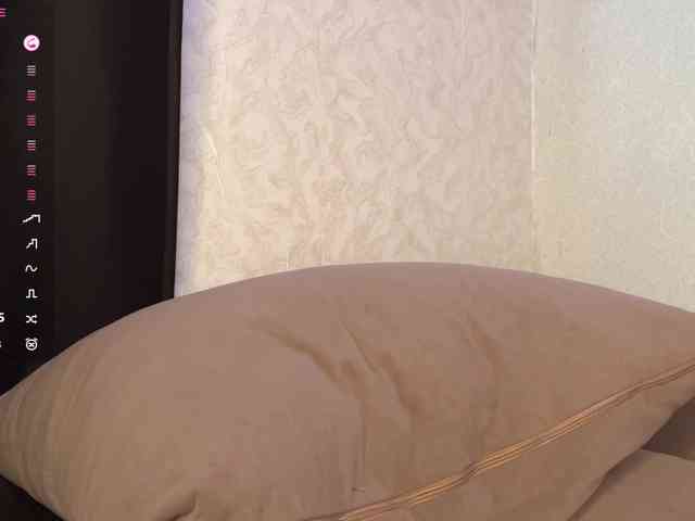 MadonnaVanson webcam
