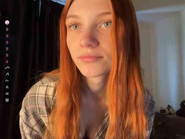 MadonnaVanson webcam