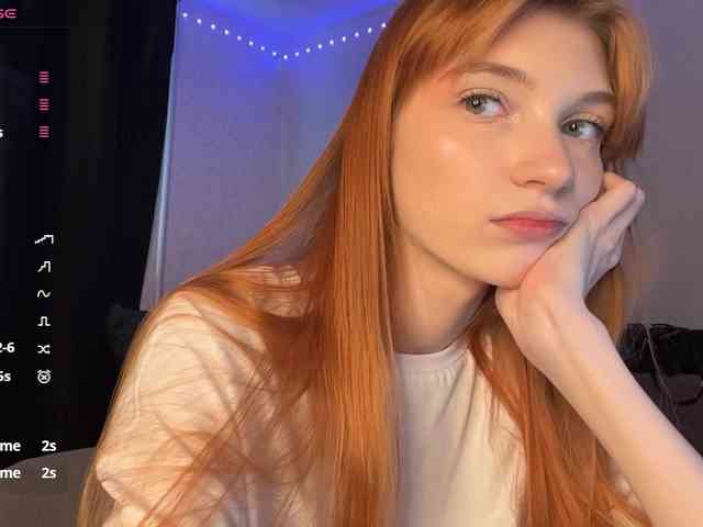 MadonnaVanson webcam