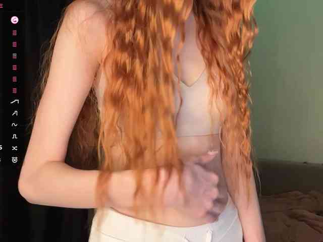 MadonnaVanson webcam