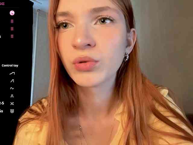 MadonnaVanson webcam