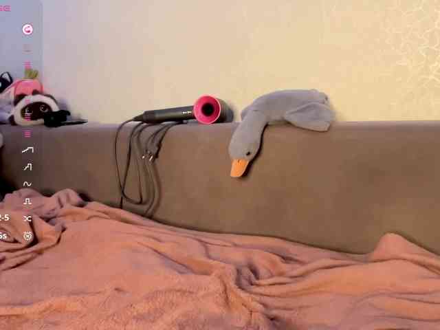 MadonnaVanson webcam