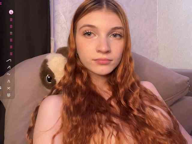 MadonnaVanson webcam