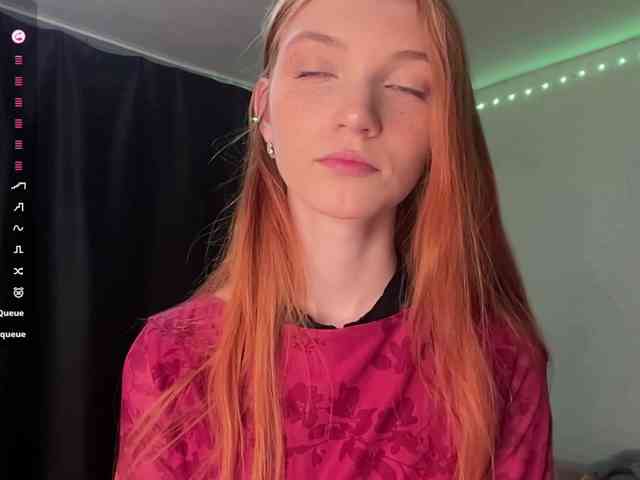 MadonnaVanson webcam