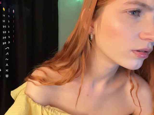 MadonnaVanson webcam