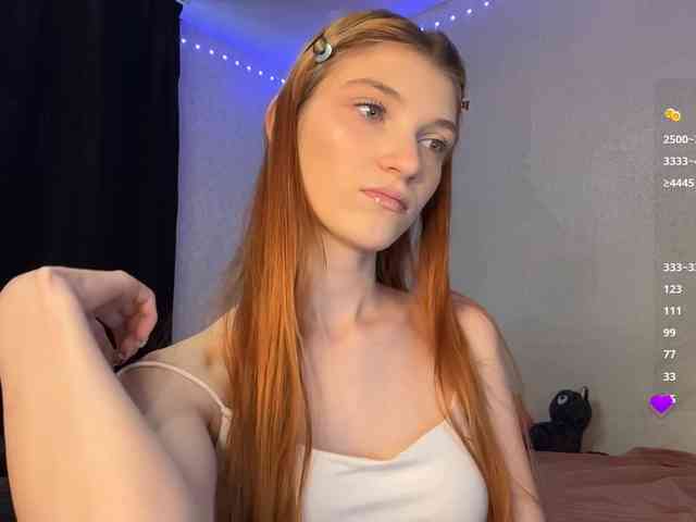 MadonnaVanson webcam