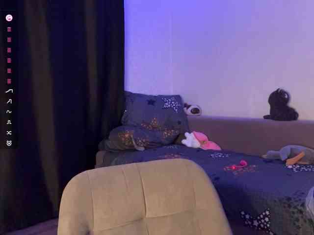 MadonnaVanson webcam