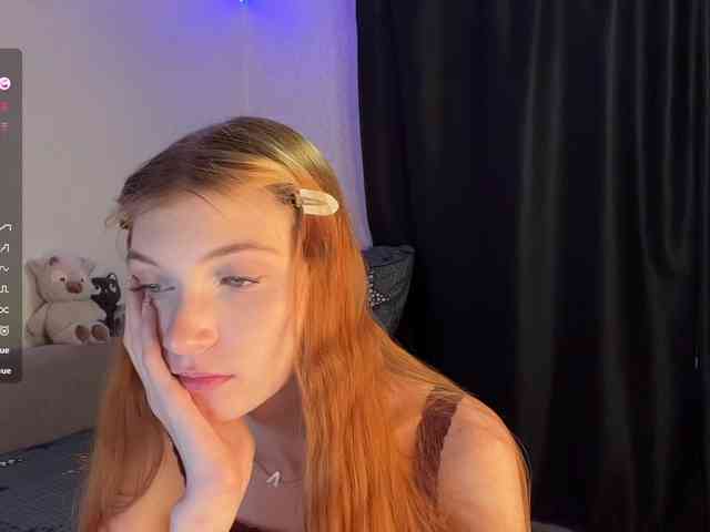Madonnavanson's cam show statistics and live stream