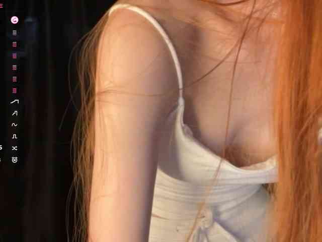 MadonnaVanson webcam
