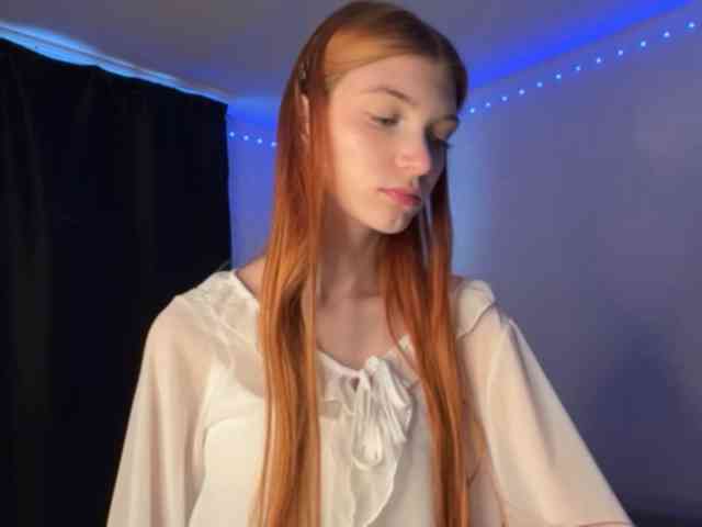 MadonnaVanson webcam