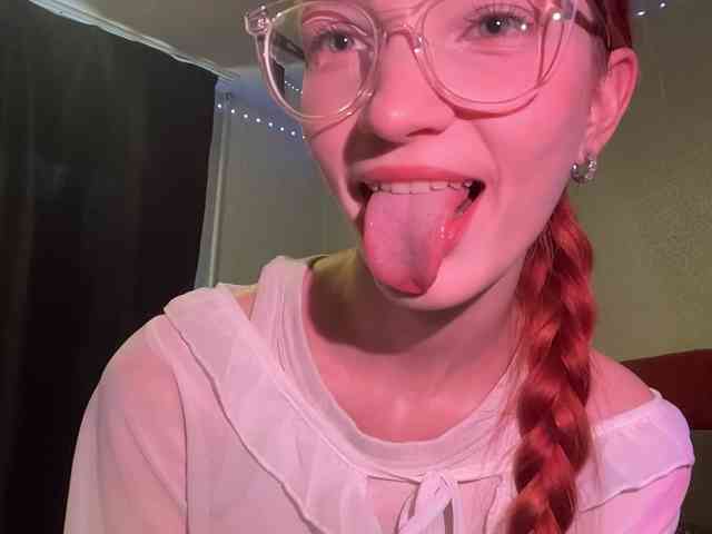 MadonnaVanson webcam