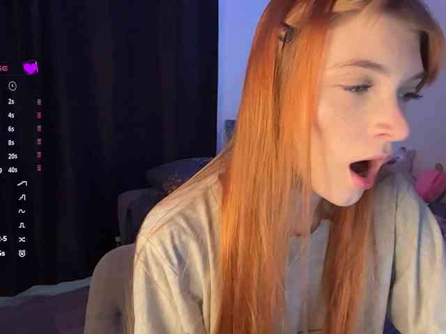 MadonnaVanson webcam