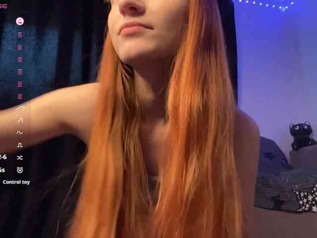MadonnaVanson webcam