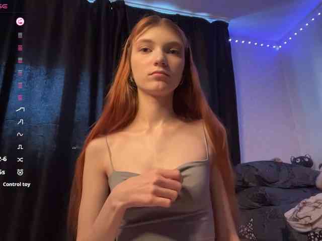 MadonnaVanson webcam