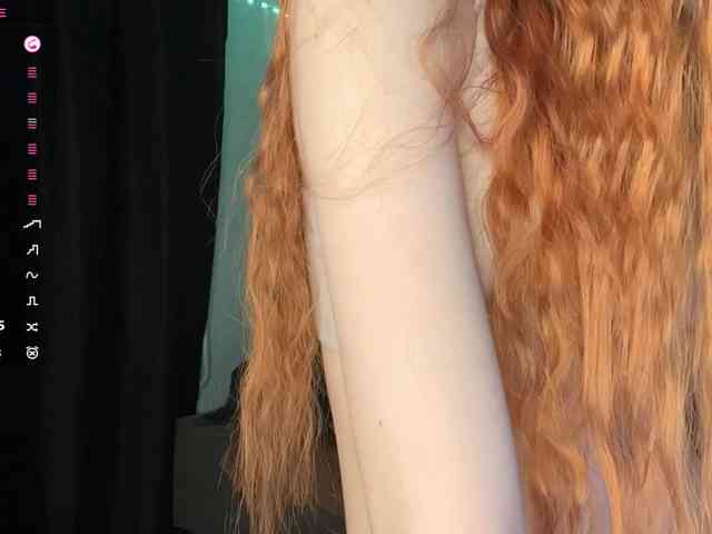 MadonnaVanson webcam