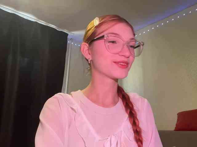 MadonnaVanson webcam