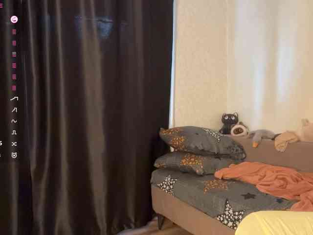 MadonnaVanson webcam