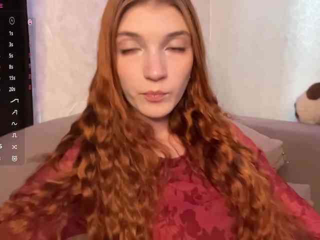 MadonnaVanson webcam