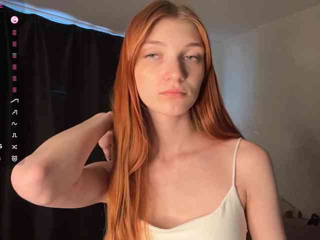 MadonnaVanson webcam