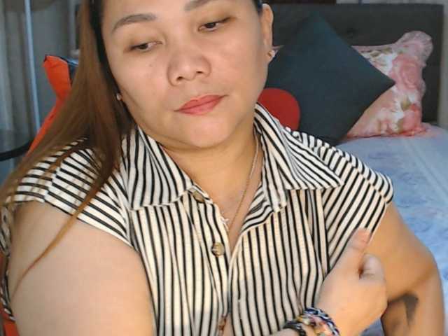 AsianHotMama143