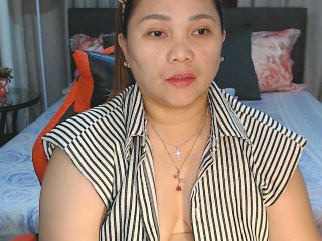 AsianHotMama143