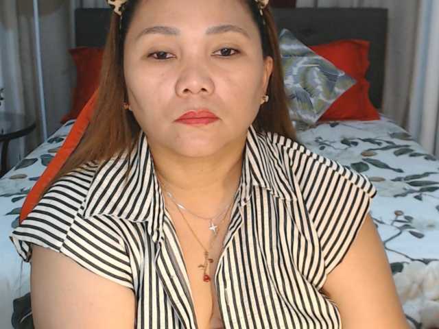 AsianHotMama143