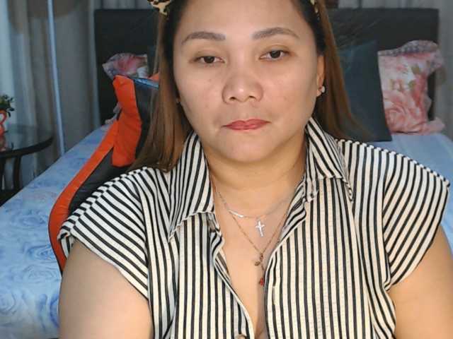 AsianHotMama143