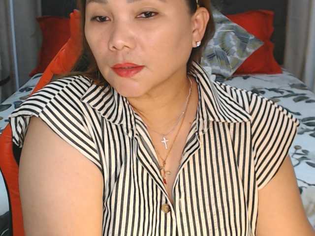 AsianHotMama143
