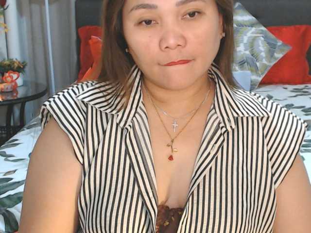 AsianHotMama143