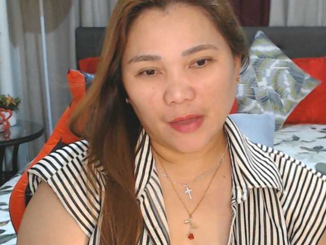 AsianHotMama143