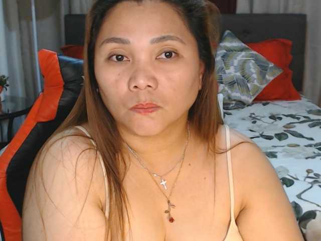AsianHotMama143