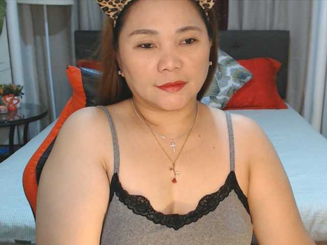 AsianHotMama143