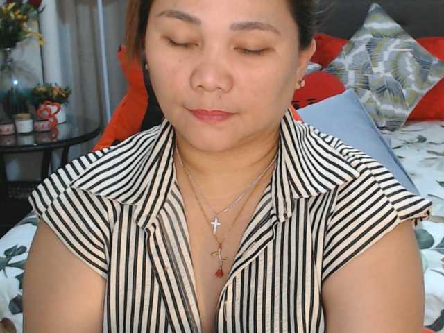 AsianHotMama143