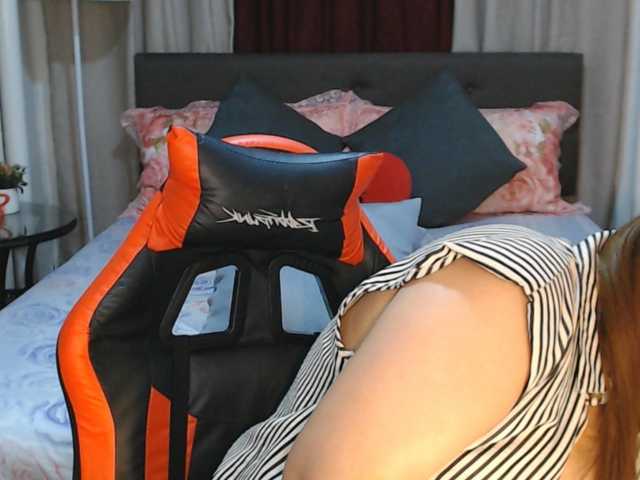 AsianHotMama143