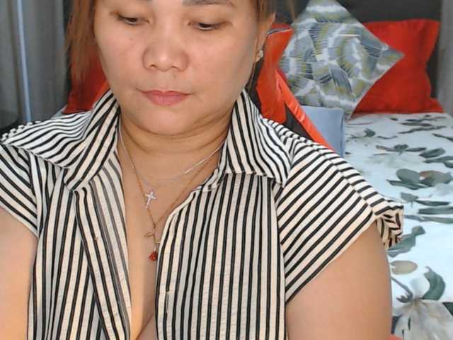AsianHotMama143