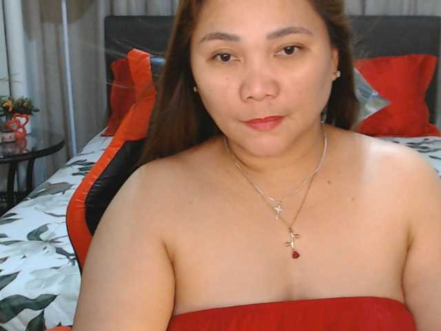 AsianHotMama143