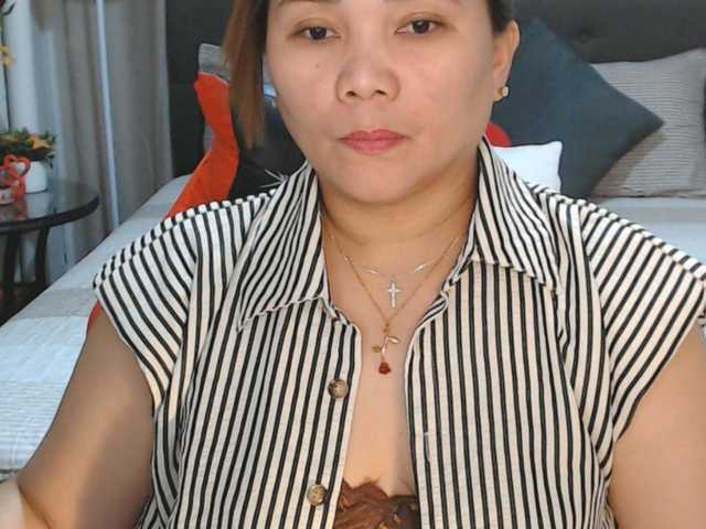 AsianHotMama143