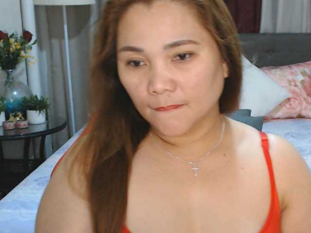 AsianHotMama143