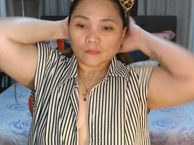 AsianHotMama143