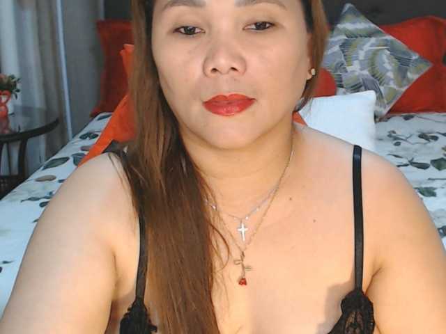 AsianHotMama143