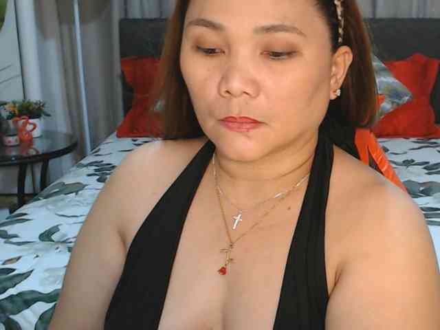 asianhotmama143's profile