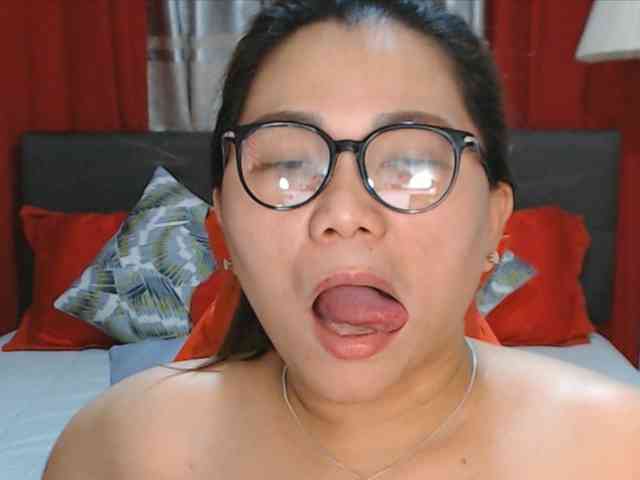 AsianHotMama143 AsianHotMama143