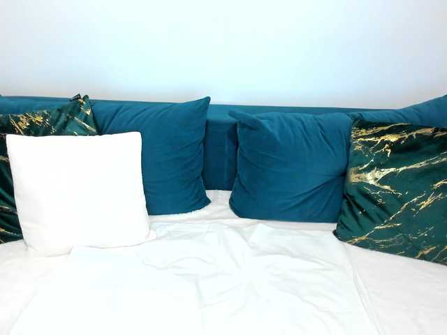 alesiasin live cam on BongaCams