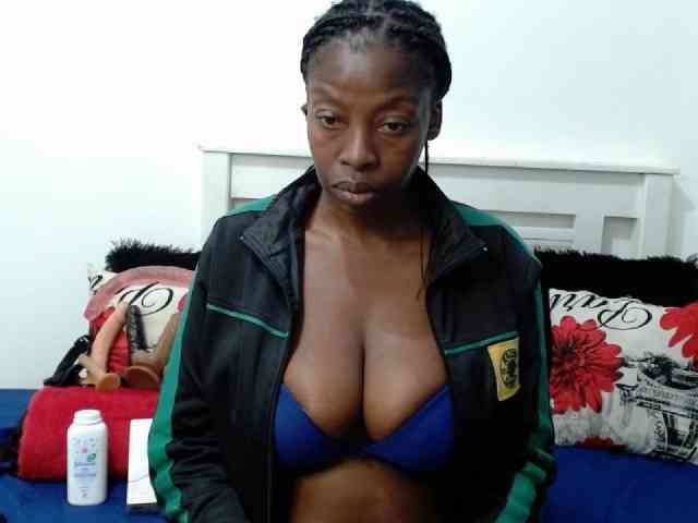 Chocolatemixxx55 webcam