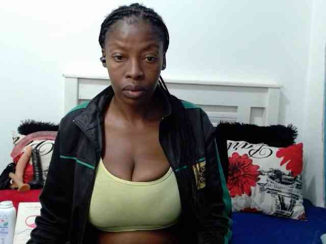 Chocolatemixxx55 webcam