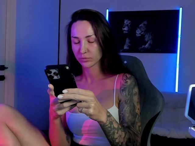 X-ANNA live cam on BongaCams