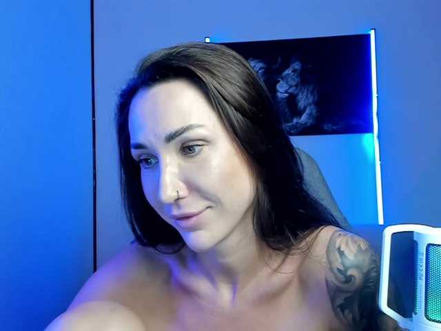 X-ANNA live cam on BongaCams