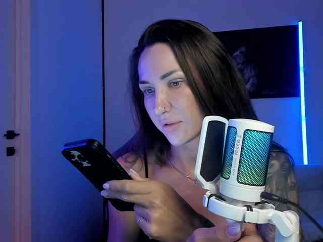 X-ANNA Sex Cam Show