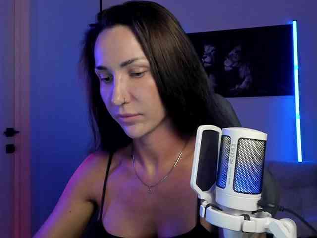 X-ANNA Sex Cam Show